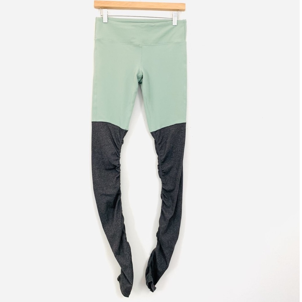 ALO YOGA GODDESS RIBBED LEGGING